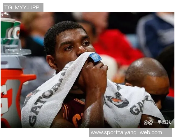 詹姆斯团队分析去年季前备战过度消耗导致其12月状态下滑 詹姆斯团队分析去年季前备战过度消耗导致其12月状态下滑