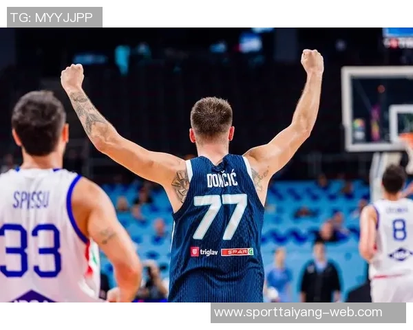 东契奇谈球队表现认为防守问题更为严重120分足以赢得比赛 东契奇谈球队表现认为防守问题更为严重120分足以赢得比赛